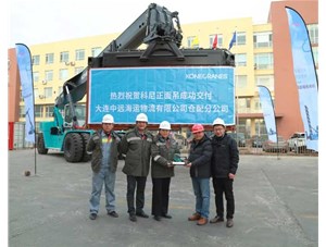 山西集裝箱正面吊裝卸注意事項？