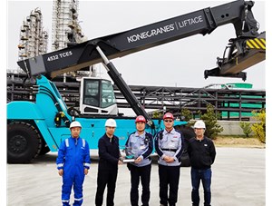 熱烈慶祝科尼正面吊成功交付威海大化倉儲(chǔ)股份有限公司！